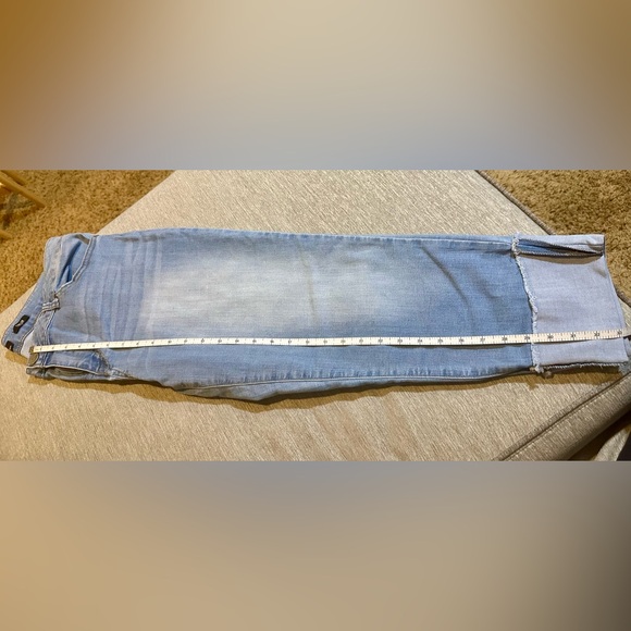 1822 Denim Light Blue Ankle Jeans - Cropped - Picture 3 of 8